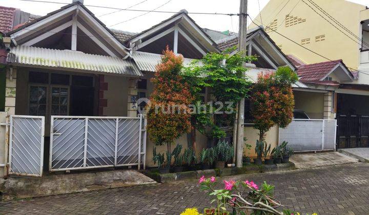 Dijual Rumah Lingkungan Asri Pamulang Tangsel 1