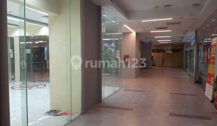 Business Space in Lebak Bulus 33.0 m²