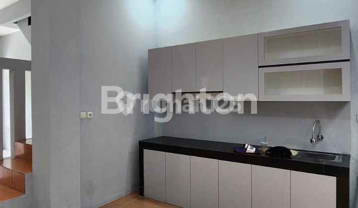 Rumah rapi bagus siap huni dalam cluster Graha Raya 2