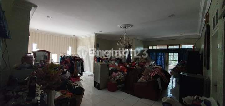 Rumah luas bagus tembok kokoh di Slipi 2