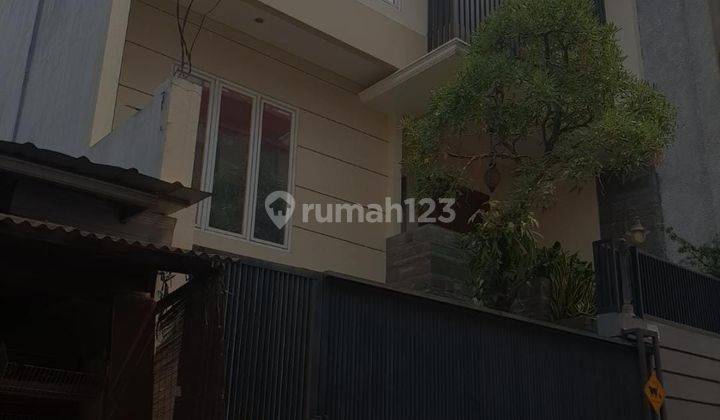 Radio Dalam, Dijual Melalui Lelang Rumah Bagus Siap Huni Akses Ke Pondok Indah, Jakarta Selatan 2