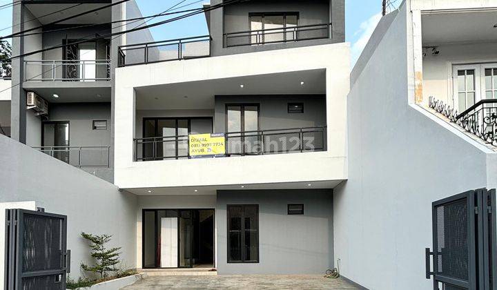 Sisa 1 Unit Brand New House Tebet Barat Siap Huni  2