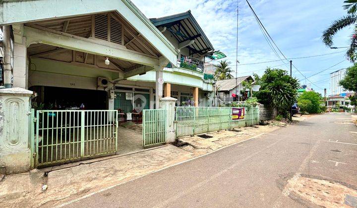 Rumah Lama Cocok Untuk Hunian Maupun Bisnis Kost Kostan Akses Jalan Lebar 2