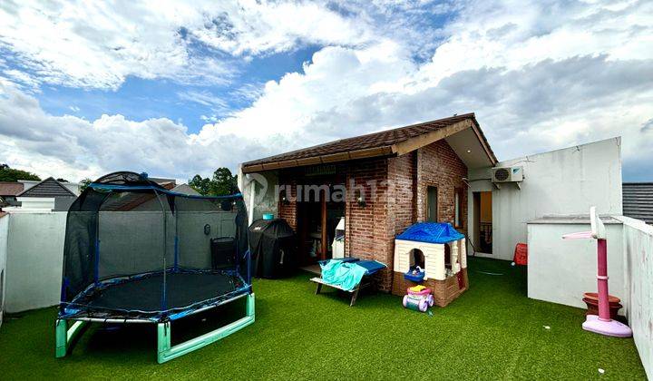 Rumah Siap Huni Bangunan 3 Lantai Dengan Rooftop City View 2