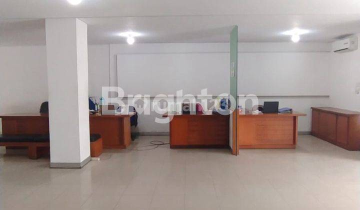 Bangunan Kantor 3 lantai di sunter podomoro jakarta utara 2