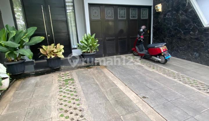 For Sale Semi-Furnished Luxury House in Mitra Dago Antapani Cluster 2