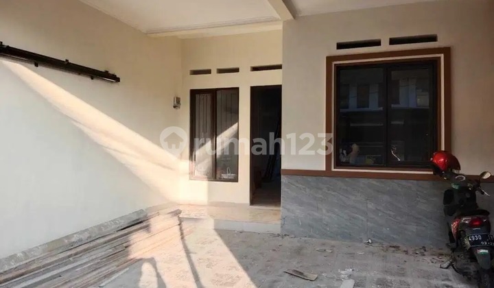DIJUAL RUMAH BARU TURANGGA KOTA BANDUNG JALANAN LEBAR PUSAT KOTA 2