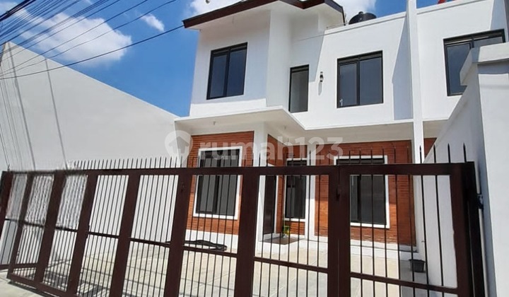 Dijual Rumah Minimalis Lokasi Strategis Sayap Supratman Bandung 2