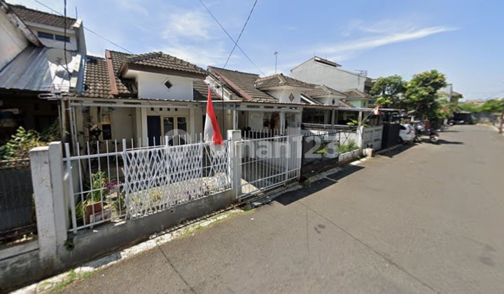 DIJUAL RUMAH MINIMALIS LOKASI STRATEGIS ARCAMANIK CISARANTEN