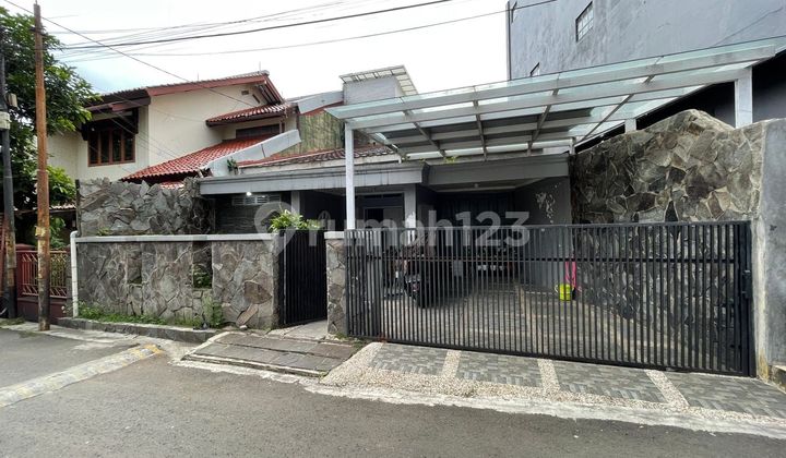 Dijual Cepat Rumah Murah Strategis Tengah Kota Jl. Kembar Bandung Dijual Cepat Rumah Murah Strategis Tengah Kota Jl. Kembar Bandung