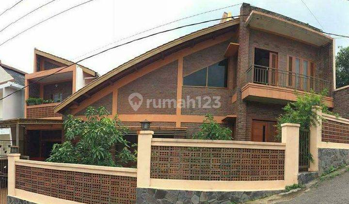 Dijual Rumah Mewah Swimming Pool Dalam Komplek Sindanglaya Kota 1