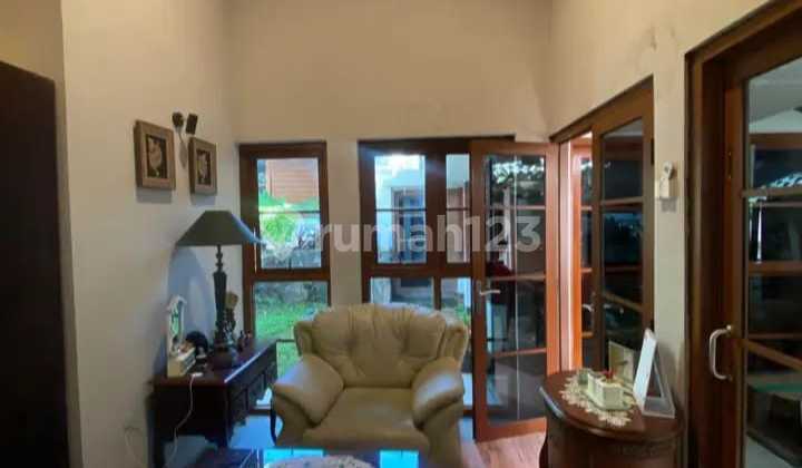 DIJUAL RUMAH VILLA SIAP HUNI LINGKUNGAN ASRI DI DAGO BANDUNG KOTA 2