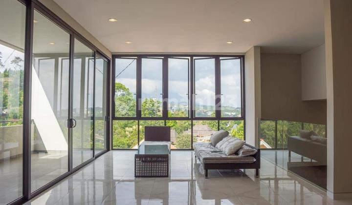 FOR SALE LUXURY READY-TO-OCCUPY HOME IN DAGO RESORT BANDUNG 2