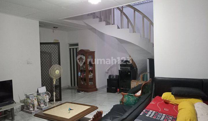 Rumah 2 Lantai Shm Bagus Selatan  Kemanggisan 2