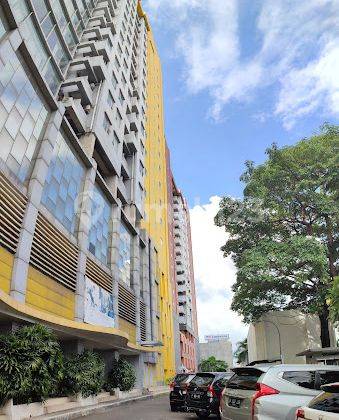 Dijual Segera 1 Unit Apartemen 2BR Semi Furnish di Menteng Square 1