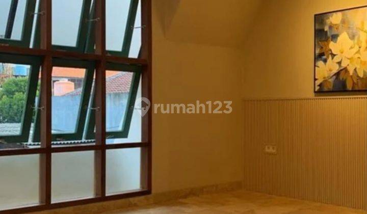 Rumah Modern Natural Tropis 4 Lantai Siap Huni Di Kawasan Senen, Dekat Menteng Raya, Jakarta Pusat 2