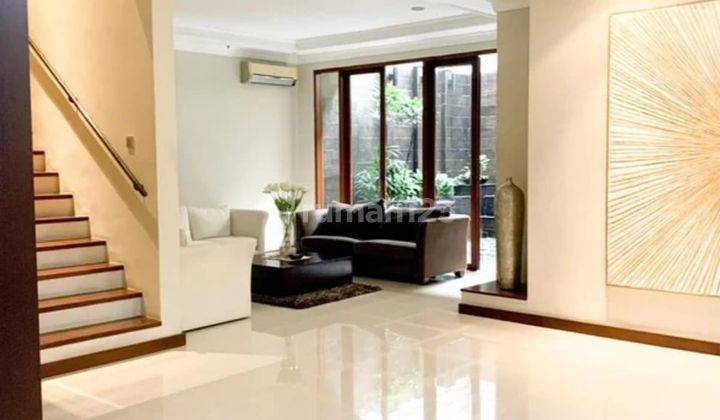 Rumah Cantik Elegan Furnished Siap Huni Dekat Transmart Cibubur 2