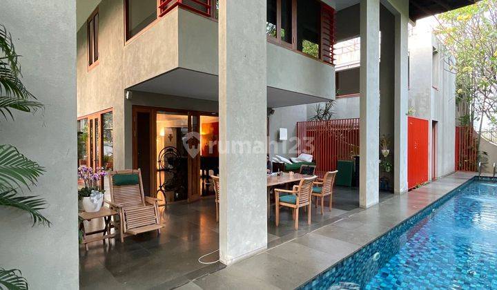 Rumah Mewah Elegan Modern Tropical Resort di Mega Kuningan Jaksel 1