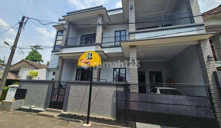 Rumah 2 Lantai Furnished Siap Huni Di Caman Jatibening Bekasi 1