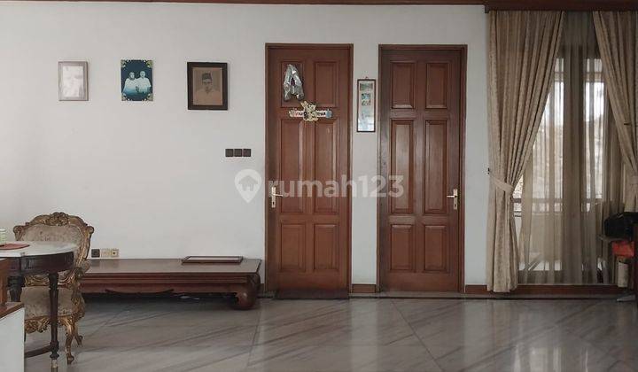 Jual Rumah 2 Lantai Bagus Furnished HGB di Bintaro Sektor 1, Jakarta Selatan 2