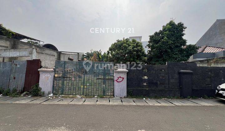 Tanah Luas Siap Pakai Belakang Apartemen Belezza Jakarta Selatan  2