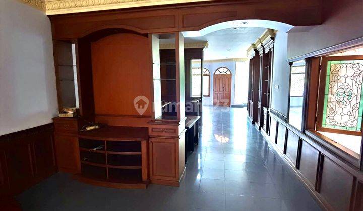 Rumah Bagus Ukuran 8x25 di Taman Aries Jakarta Barat SHM 2