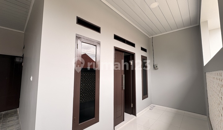 Dijual Cepat. Rumah Bangunan Baru 4 Kamat di Jatiasih Dijual Cepat. Rumah Bangunan Baru 4 Kamat di Jatiasih