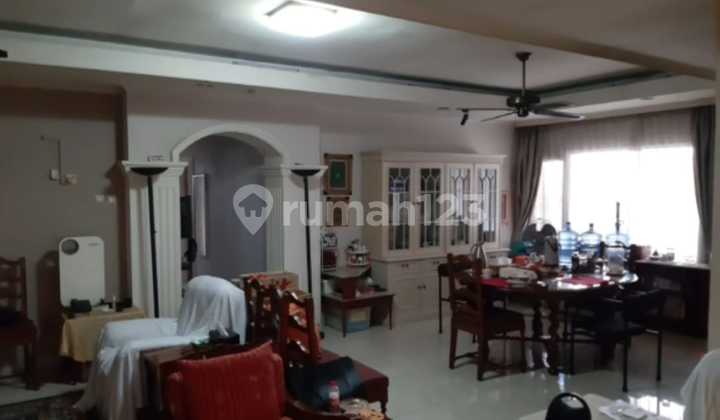 Galleria Court Condominium 3Br 168M2 Jakarta Selatan Dibawah NJOP