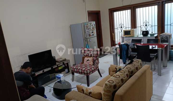 Rumah 13x16 Di Kebon Jeruk Palmerah Dekat Jalan Panjang Arteri Rumah 13x16 Di Kebon Jeruk Palmerah Dekat Jalan Panjang Arteri