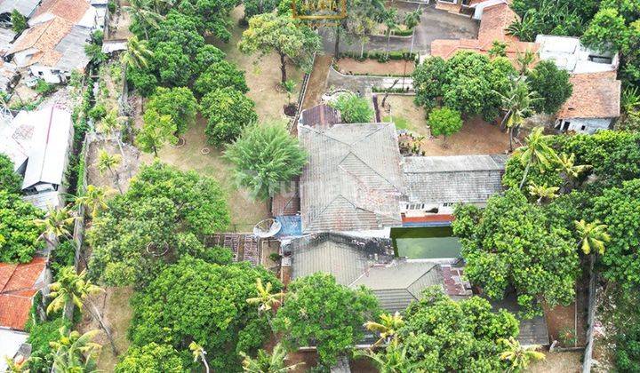 Rumah Hitung Tanah 7.552 m² di Jagakarsa 1