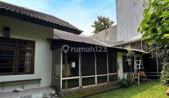 Full Furnished Rumah 2 Lantai Strategis Dekat Kemang 1