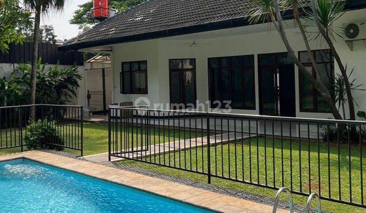 Rumah Pejaten Kontrak Tahunan Taman Dan Pool Dekat Kemang 1