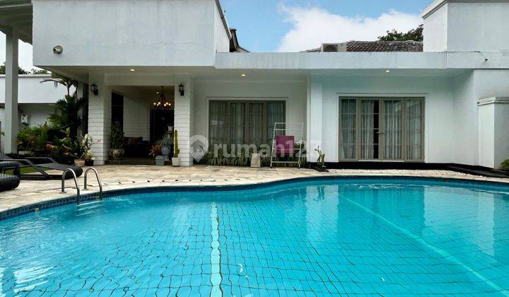 Rumah Single House Ada Pool Halaman Luas Siap Huni di Pejaten Barat 1