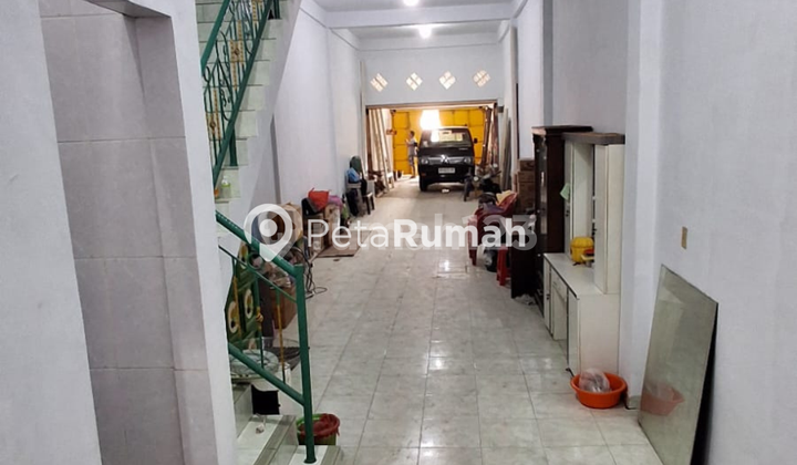 FOR SALE SHOPHOUSE ON MARELAN RAYA STREET 1
