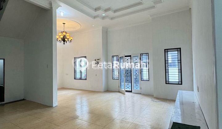 Dijual/disewa Ruko Komplek Cemara Asri  2