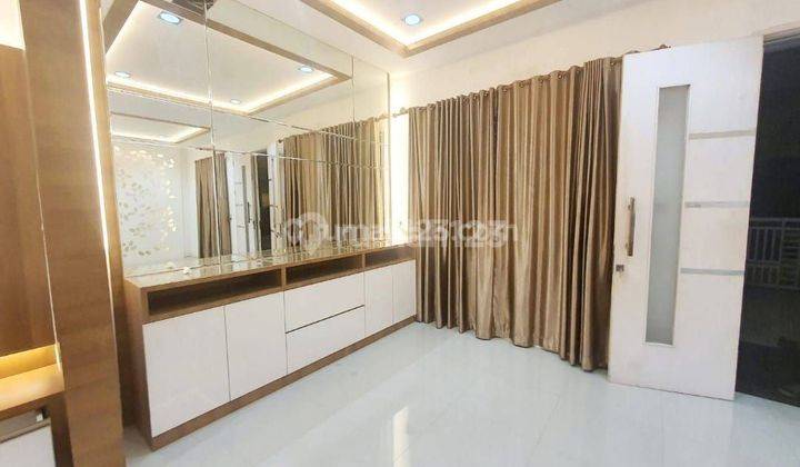 Dijual Villa Komp Mutiara Palace 2