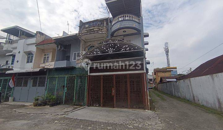 Dijual Rumah Di Jl. Danau Singkarak 1