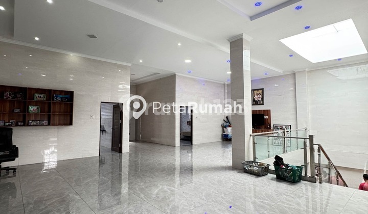 DIJUAL VILLA JALAN BRIGJEND HAMID KOMPLEK LAGUNA INDAH DIJUAL VILLA JALAN BRIGJEND HAMID KOMPLEK LAGUNA INDAH