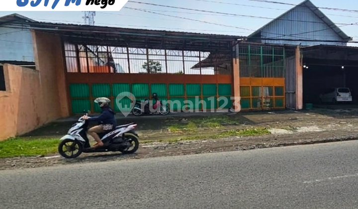 Sold Land and Building on the Edge of Dagen Highway