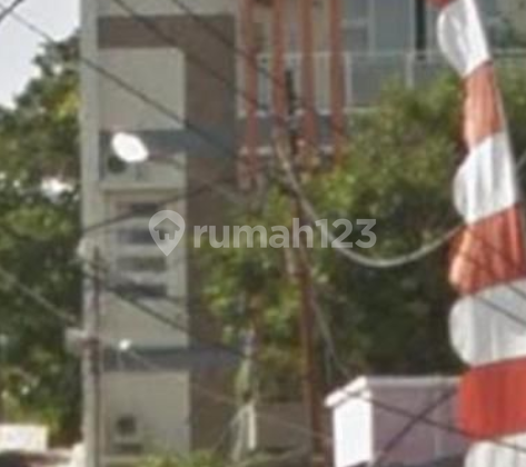 Luxury Furnished 4-Storey House Plus Shop on Jalan Besar Raya Mapanget Paniki Dua. Luxury Furnished 4-Storey House Plus Shop on Jalan Besar Raya Mapanget Paniki Dua.