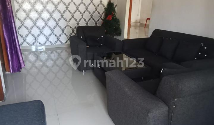 Fully Furnished Cheap House 120 sqm Affordable Price in Glory Housing, Girian Atas.
