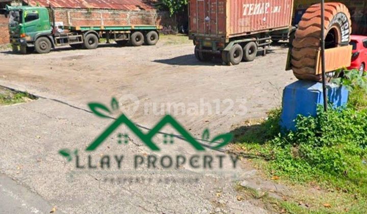 Commercial Land Area 3,500 sqm, Front Width 100m, On Manado Bitung Main Road, Girian Matuari, Strategic Location, On Bitung Main Road.