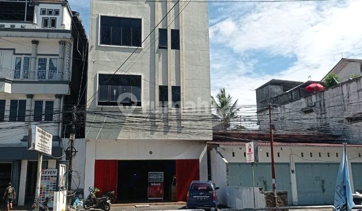 3-Story Shop House at Affordable Price on Samratulangi Street, Strategic Location. 240sqm. Manado.