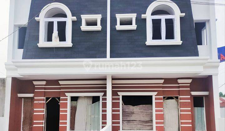 Rumah Baru Model American Classic 2.5 Tingkat  1