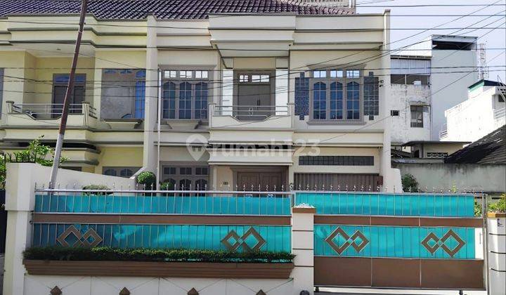 Rumah Idaman Suami/ Istri/ Mertua  1