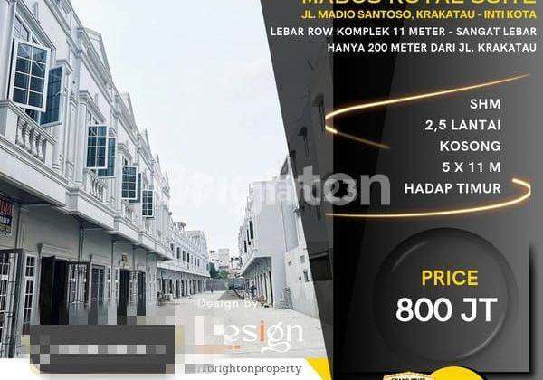 Rumah Di Kompleks Mados Royal Suite
jl.madio Santoso 
medan 1