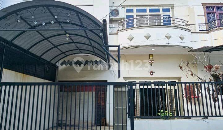 Di Jual Rumah Komplek Glugur Indah