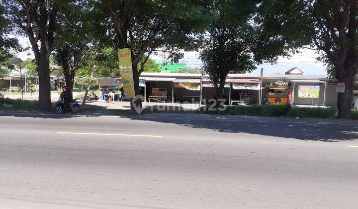 Rumah Pondasi Kayu Jati Strategis 0 Jalan Raya Provensi di Bangsal Mojokerto 2