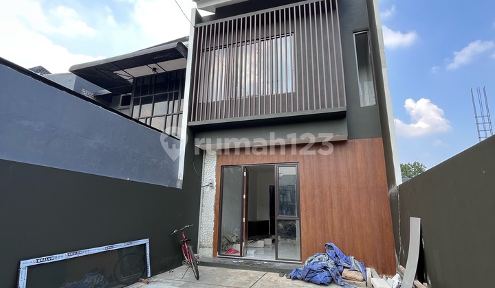 Rumah 2 Lantai Mewah Modern Di Jatiasih Bekasi  1