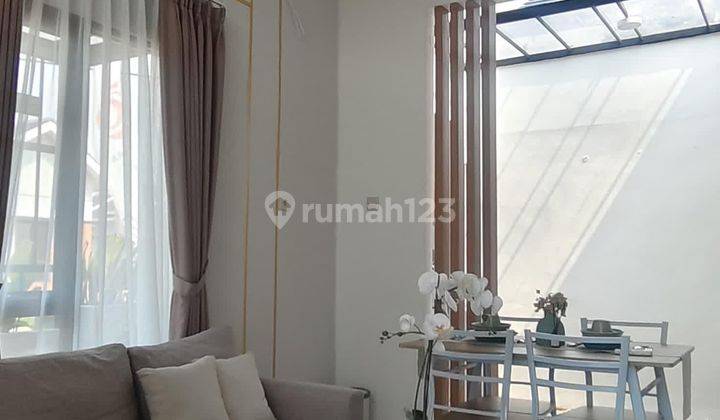 Rumah Hook Tanah Luas Di Timur Kota Jakarta  2